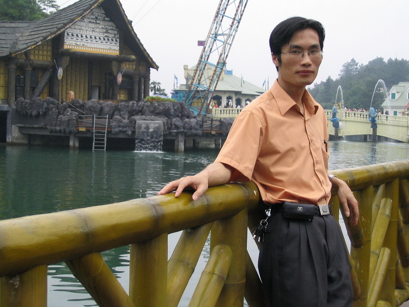 ��־��  �����������ʦ  �����������߼���ѧ�����ʦ.JPG